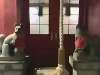 豊岩稲荷神社の狛犬