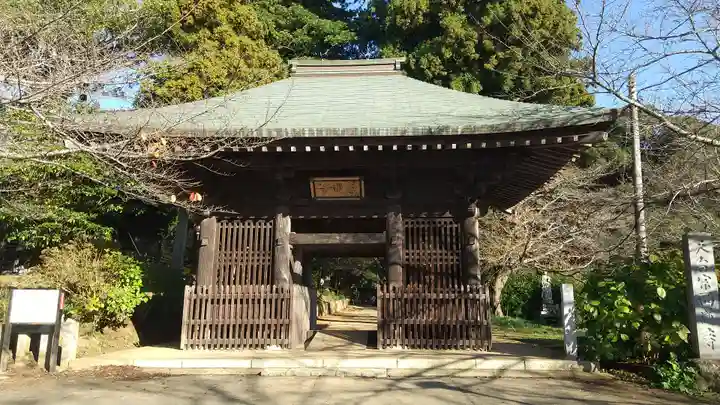 西蓮寺の山門・神門