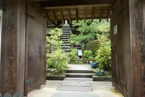 聖林寺の山門・神門