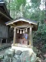 高尾神社の末社・摂社