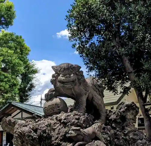 お三の宮日枝神社の狛犬