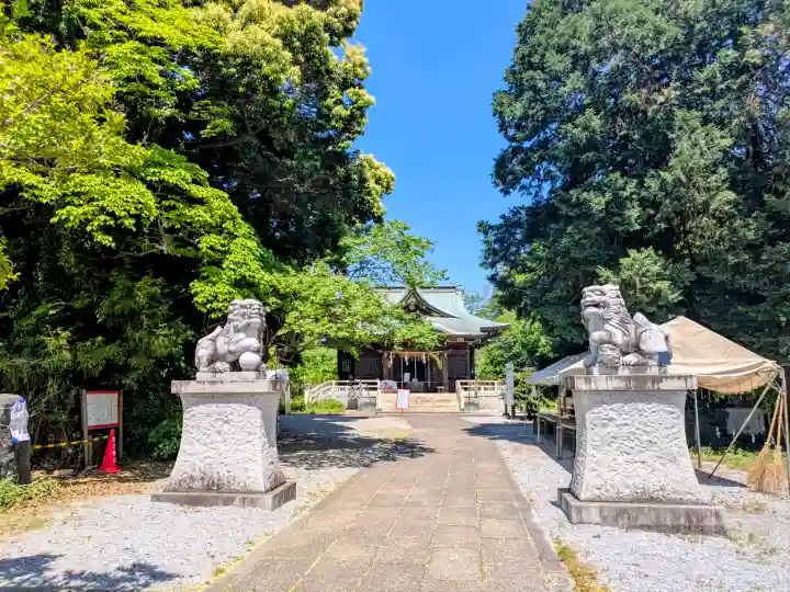 東沼神社の{uncategorized: "未分類", other: "その他", undefined: "問題あり", building: "その他建物", grave: "お墓", sacred_gate: "鳥居", guardian: "狛犬", statue: "像", buddha: "仏像", history: "歴史", nature: "自然", garden: "庭園", animal: "動物", pagoda: "塔", temizu: "手水舎", mountain_gate: "山門・神門", sanctuary: "本殿・本堂", subordinate: "末社・摂社", art: "芸術", scenery: "景色", jizo: "地蔵", ema: "絵馬", goshuin: "御朱印", omikuji: "おみくじ", items: "授与品その他", amulet: "お守り", goshuincho: "御朱印帳", eats: "食事", festival: "お祭り", votive_dance: "神楽", shichigosan: "七五三参", wedding: "結婚式", experience: "体験その他", initially: "初詣", around: "周辺", anti_infection: "感染症対策"}