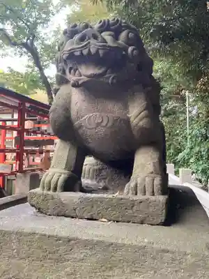 瀧泉寺(目黒不動尊)の狛犬