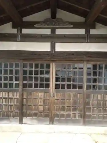 多聞院の本殿・本堂