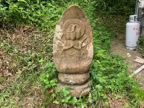 山ノ神神社の像