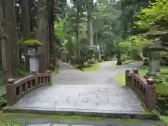 雄山神社中宮祈願殿(富山県)