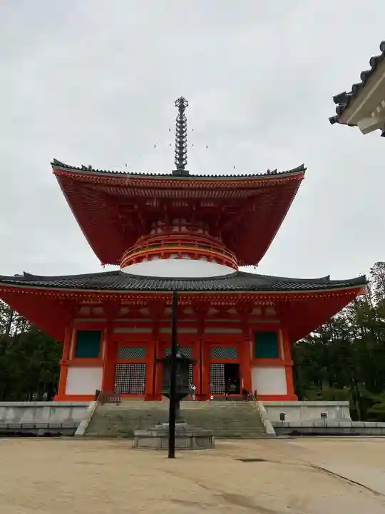 壇上伽藍のその他建物