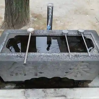 上平井天祖神社の手水舎