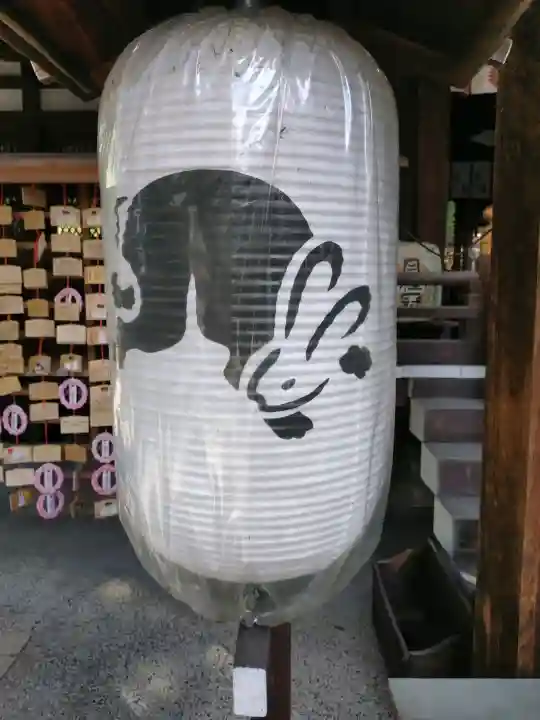 岡崎神社の{uncategorized: "未分類", other: "その他", undefined: "問題あり", building: "その他建物", grave: "お墓", sacred_gate: "鳥居", guardian: "狛犬", statue: "像", buddha: "仏像", history: "歴史", nature: "自然", garden: "庭園", animal: "動物", pagoda: "塔", temizu: "手水舎", mountain_gate: "山門・神門", sanctuary: "本殿・本堂", subordinate: "末社・摂社", art: "芸術", scenery: "景色", jizo: "地蔵", ema: "絵馬", goshuin: "御朱印", omikuji: "おみくじ", items: "授与品その他", amulet: "お守り", goshuincho: "御朱印帳", eats: "食事", festival: "お祭り", votive_dance: "神楽", shichigosan: "七五三参", wedding: "結婚式", experience: "体験その他", initially: "初詣", around: "周辺", anti_infection: "感染症対策"}