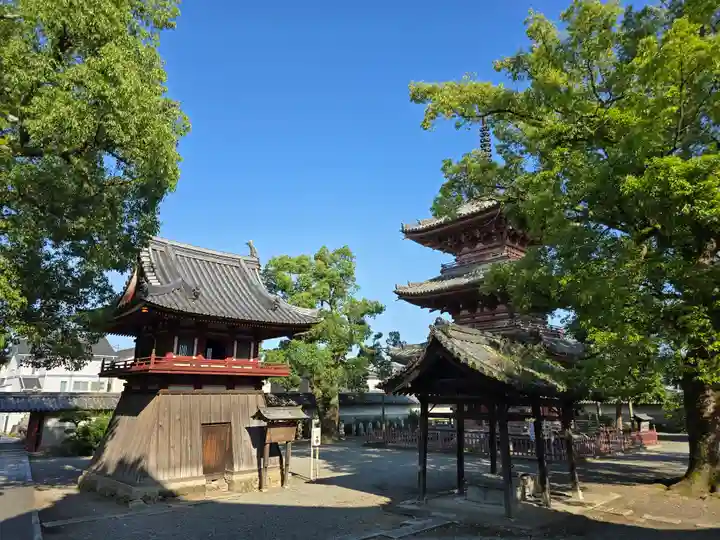 斑鳩寺のその他建物