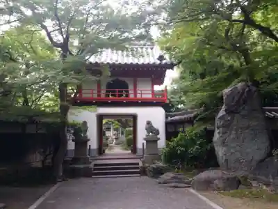 桃巌寺の山門・神門