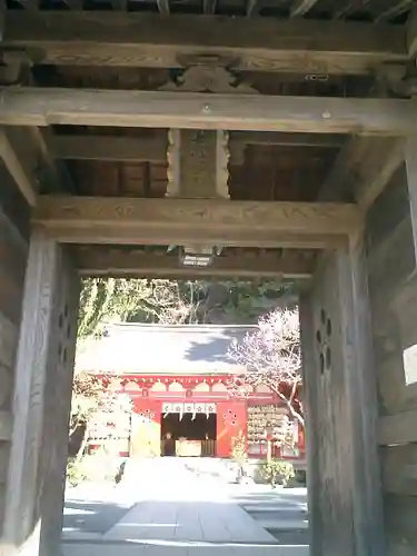 荏柄天神社の山門