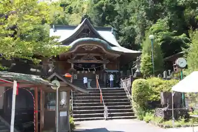清滝寺の本殿・本堂