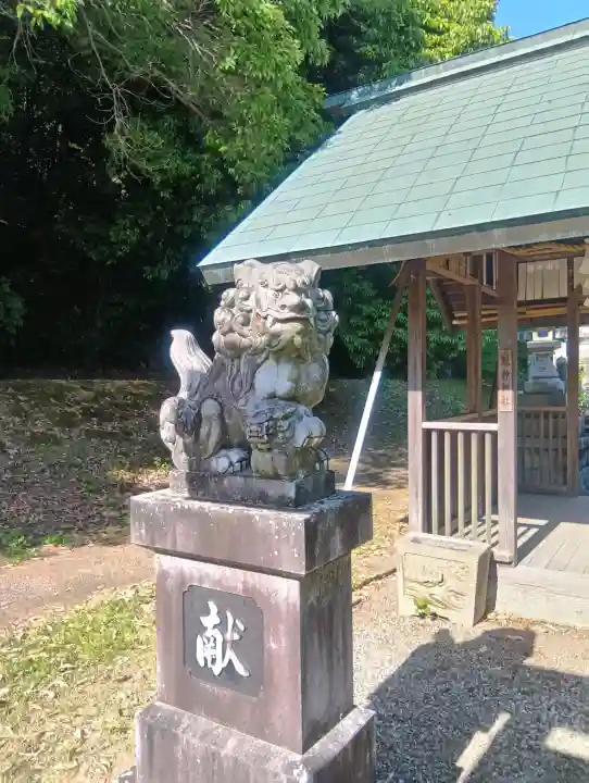 龍神神社の{uncategorized: "未分類", other: "その他", undefined: "問題あり", building: "その他建物", grave: "お墓", sacred_gate: "鳥居", guardian: "狛犬", statue: "像", buddha: "仏像", history: "歴史", nature: "自然", garden: "庭園", animal: "動物", pagoda: "塔", temizu: "手水舎", mountain_gate: "山門・神門", sanctuary: "本殿・本堂", subordinate: "末社・摂社", art: "芸術", scenery: "景色", jizo: "地蔵", ema: "絵馬", goshuin: "御朱印", omikuji: "おみくじ", items: "授与品その他", amulet: "お守り", goshuincho: "御朱印帳", eats: "食事", festival: "お祭り", votive_dance: "神楽", shichigosan: "七五三参", wedding: "結婚式", experience: "体験その他", initially: "初詣", around: "周辺", anti_infection: "感染症対策"}