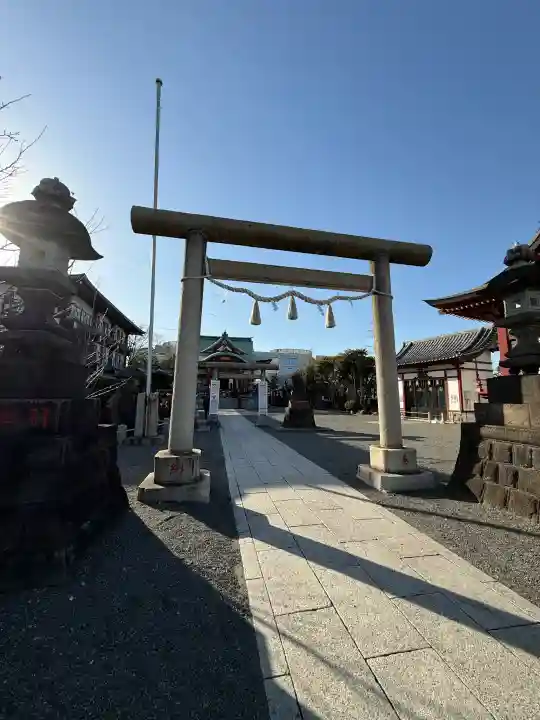羽田神社の{uncategorized: "未分類", other: "その他", undefined: "問題あり", building: "その他建物", grave: "お墓", sacred_gate: "鳥居", guardian: "狛犬", statue: "像", buddha: "仏像", history: "歴史", nature: "自然", garden: "庭園", animal: "動物", pagoda: "塔", temizu: "手水舎", mountain_gate: "山門・神門", sanctuary: "本殿・本堂", subordinate: "末社・摂社", art: "芸術", scenery: "景色", jizo: "地蔵", ema: "絵馬", goshuin: "御朱印", omikuji: "おみくじ", items: "授与品その他", amulet: "お守り", goshuincho: "御朱印帳", eats: "食事", festival: "お祭り", votive_dance: "神楽", shichigosan: "七五三参", wedding: "結婚式", experience: "体験その他", initially: "初詣", around: "周辺", anti_infection: "感染症対策"}