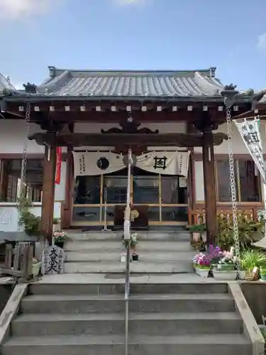 榮久山大法寺の本殿・本堂