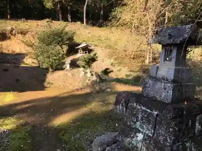 露垂根神社のその他建物