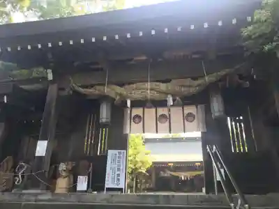 菊池神社の山門・神門