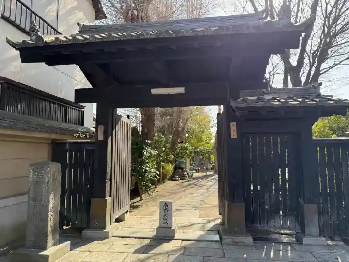大蓮寺の{uncategorized: "未分類", other: "その他", undefined: "問題あり", building: "その他建物", grave: "お墓", sacred_gate: "鳥居", guardian: "狛犬", statue: "像", buddha: "仏像", history: "歴史", nature: "自然", garden: "庭園", animal: "動物", pagoda: "塔", temizu: "手水舎", mountain_gate: "山門・神門", sanctuary: "本殿・本堂", subordinate: "末社・摂社", art: "芸術", scenery: "景色", jizo: "地蔵", ema: "絵馬", goshuin: "御朱印", omikuji: "おみくじ", items: "授与品その他", amulet: "お守り", goshuincho: "御朱印帳", eats: "食事", festival: "お祭り", votive_dance: "神楽", shichigosan: "七五三参", wedding: "結婚式", experience: "体験その他", initially: "初詣", around: "周辺", anti_infection: "感染症対策"}