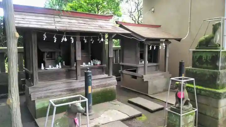大宮前春日神社の末社・摂社