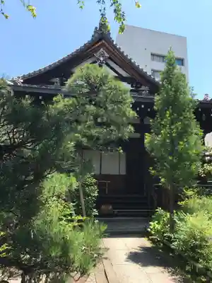 宝蔵寺の本殿・本堂