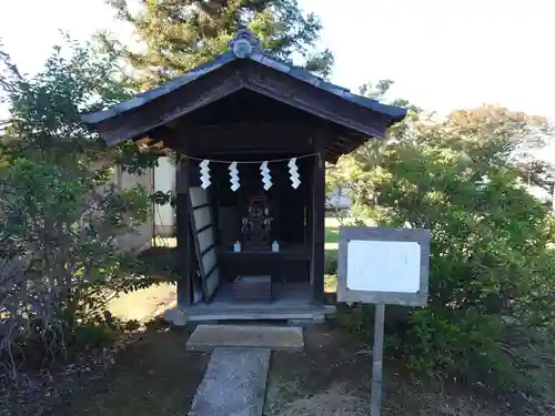 境香取神社の末社