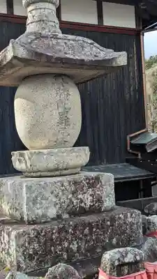 尊勝陀羅尼塔と石仏群(滋賀県)
