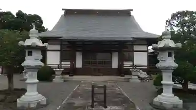 霊源寺の本殿・本堂