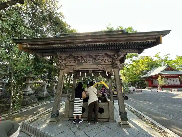 秩父神社の{uncategorized: "未分類", other: "その他", undefined: "問題あり", building: "その他建物", grave: "お墓", sacred_gate: "鳥居", guardian: "狛犬", statue: "像", buddha: "仏像", history: "歴史", nature: "自然", garden: "庭園", animal: "動物", pagoda: "塔", temizu: "手水舎", mountain_gate: "山門・神門", sanctuary: "本殿・本堂", subordinate: "末社・摂社", art: "芸術", scenery: "景色", jizo: "地蔵", ema: "絵馬", goshuin: "御朱印", omikuji: "おみくじ", items: "授与品その他", amulet: "お守り", goshuincho: "御朱印帳", eats: "食事", festival: "お祭り", votive_dance: "神楽", shichigosan: "七五三参", wedding: "結婚式", experience: "体験その他", initially: "初詣", around: "周辺", anti_infection: "感染症対策"}