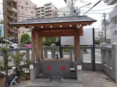 太上神社の手水舎