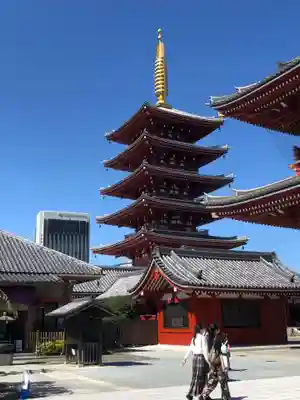 浅草寺の塔