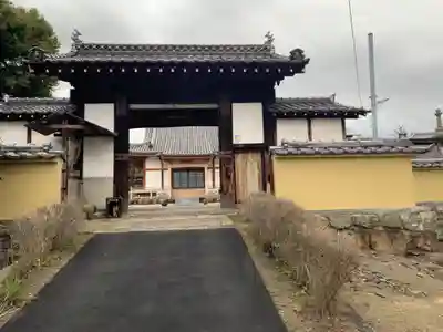 王子山薬師寺の山門・神門