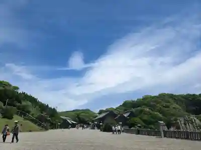 大御神社の{uncategorized: "未分類", other: "その他", undefined: "問題あり", building: "その他建物", grave: "お墓", sacred_gate: "鳥居", guardian: "狛犬", statue: "像", buddha: "仏像", history: "歴史", nature: "自然", garden: "庭園", animal: "動物", pagoda: "塔", temizu: "手水舎", mountain_gate: "山門・神門", sanctuary: "本殿・本堂", subordinate: "末社・摂社", art: "芸術", scenery: "景色", jizo: "地蔵", ema: "絵馬", goshuin: "御朱印", omikuji: "おみくじ", items: "授与品その他", amulet: "お守り", goshuincho: "御朱印帳", eats: "食事", festival: "お祭り", votive_dance: "神楽", shichigosan: "七五三参", wedding: "結婚式", experience: "体験その他", initially: "初詣", around: "周辺", anti_infection: "感染症対策"}