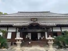 國前寺の本殿