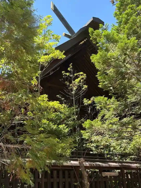 安神社の{uncategorized: "未分類", other: "その他", undefined: "問題あり", building: "その他建物", grave: "お墓", sacred_gate: "鳥居", guardian: "狛犬", statue: "像", buddha: "仏像", history: "歴史", nature: "自然", garden: "庭園", animal: "動物", pagoda: "塔", temizu: "手水舎", mountain_gate: "山門・神門", sanctuary: "本殿・本堂", subordinate: "末社・摂社", art: "芸術", scenery: "景色", jizo: "地蔵", ema: "絵馬", goshuin: "御朱印", omikuji: "おみくじ", items: "授与品その他", amulet: "お守り", goshuincho: "御朱印帳", eats: "食事", festival: "お祭り", votive_dance: "神楽", shichigosan: "七五三参", wedding: "結婚式", experience: "体験その他", initially: "初詣", around: "周辺", anti_infection: "感染症対策"}