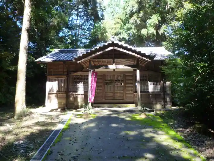 八雲神社(河芸町赤部)の本殿・本堂