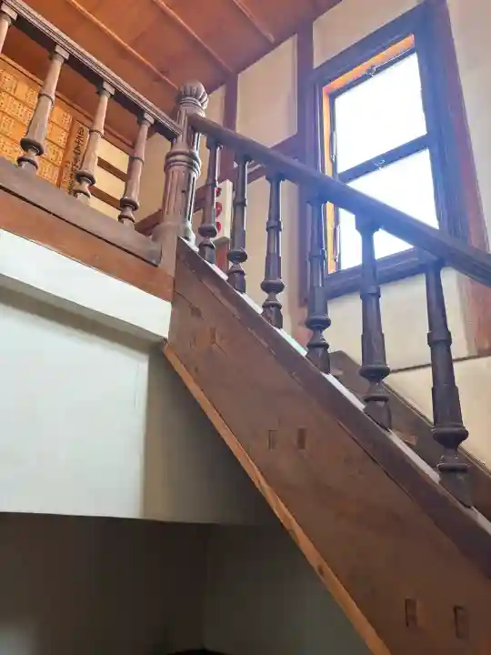 本覚寺の{uncategorized: "未分類", other: "その他", undefined: "問題あり", building: "その他建物", grave: "お墓", sacred_gate: "鳥居", guardian: "狛犬", statue: "像", buddha: "仏像", history: "歴史", nature: "自然", garden: "庭園", animal: "動物", pagoda: "塔", temizu: "手水舎", mountain_gate: "山門・神門", sanctuary: "本殿・本堂", subordinate: "末社・摂社", art: "芸術", scenery: "景色", jizo: "地蔵", ema: "絵馬", goshuin: "御朱印", omikuji: "おみくじ", items: "授与品その他", amulet: "お守り", goshuincho: "御朱印帳", eats: "食事", festival: "お祭り", votive_dance: "神楽", shichigosan: "七五三参", wedding: "結婚式", experience: "体験その他", initially: "初詣", around: "周辺", anti_infection: "感染症対策"}