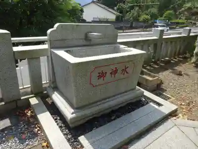八幡神社の手水舎