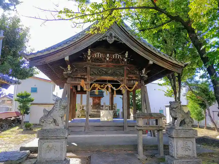 三狐神社(三孤神社)の本殿・本堂