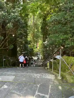 箱根神社の{uncategorized: "未分類", other: "その他", undefined: "問題あり", building: "その他建物", grave: "お墓", sacred_gate: "鳥居", guardian: "狛犬", statue: "像", buddha: "仏像", history: "歴史", nature: "自然", garden: "庭園", animal: "動物", pagoda: "塔", temizu: "手水舎", mountain_gate: "山門・神門", sanctuary: "本殿・本堂", subordinate: "末社・摂社", art: "芸術", scenery: "景色", jizo: "地蔵", ema: "絵馬", goshuin: "御朱印", omikuji: "おみくじ", items: "授与品その他", amulet: "お守り", goshuincho: "御朱印帳", eats: "食事", festival: "お祭り", votive_dance: "神楽", shichigosan: "七五三参", wedding: "結婚式", experience: "体験その他", initially: "初詣", around: "周辺", anti_infection: "感染症対策"}