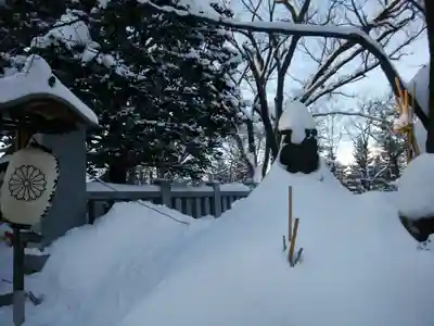 彌彦神社　(伊夜日子神社)の狛犬