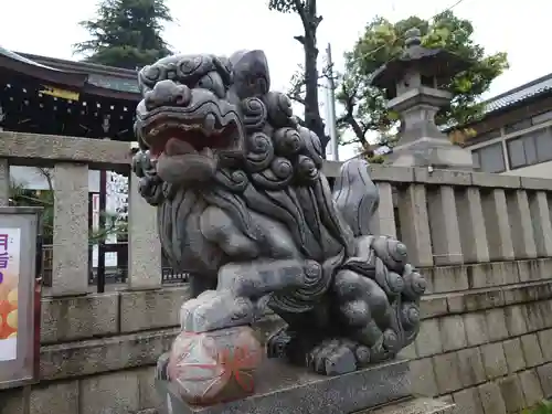 尾久八幡神社の狛犬