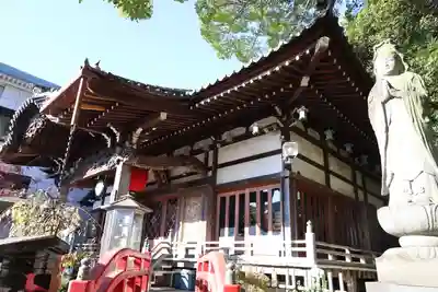 真福寺の本殿・本堂
