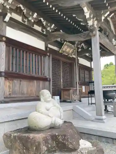 護国寺の像