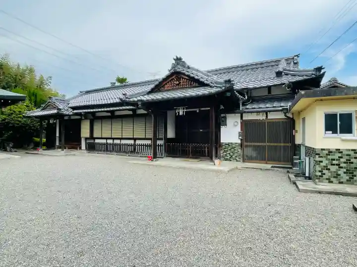 八坂神社の{uncategorized: "未分類", other: "その他", undefined: "問題あり", building: "その他建物", grave: "お墓", sacred_gate: "鳥居", guardian: "狛犬", statue: "像", buddha: "仏像", history: "歴史", nature: "自然", garden: "庭園", animal: "動物", pagoda: "塔", temizu: "手水舎", mountain_gate: "山門・神門", sanctuary: "本殿・本堂", subordinate: "末社・摂社", art: "芸術", scenery: "景色", jizo: "地蔵", ema: "絵馬", goshuin: "御朱印", omikuji: "おみくじ", items: "授与品その他", amulet: "お守り", goshuincho: "御朱印帳", eats: "食事", festival: "お祭り", votive_dance: "神楽", shichigosan: "七五三参", wedding: "結婚式", experience: "体験その他", initially: "初詣", around: "周辺", anti_infection: "感染症対策"}