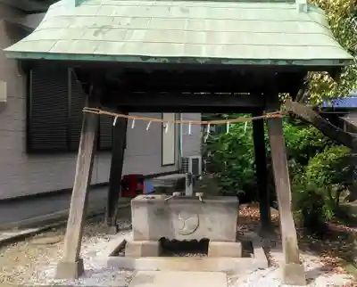 上水子ノ氷川神社の手水舎