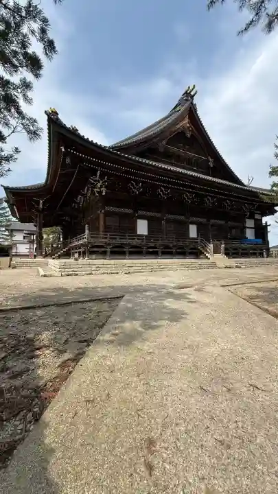本成寺(新潟県)