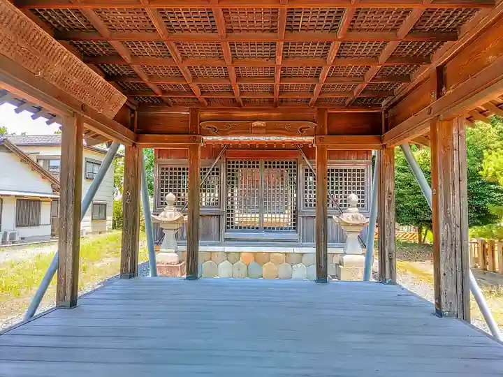 神明社(北麻績)の本殿・本堂