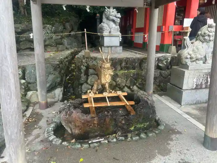 龍宮社の{uncategorized: "未分類", other: "その他", undefined: "問題あり", building: "その他建物", grave: "お墓", sacred_gate: "鳥居", guardian: "狛犬", statue: "像", buddha: "仏像", history: "歴史", nature: "自然", garden: "庭園", animal: "動物", pagoda: "塔", temizu: "手水舎", mountain_gate: "山門・神門", sanctuary: "本殿・本堂", subordinate: "末社・摂社", art: "芸術", scenery: "景色", jizo: "地蔵", ema: "絵馬", goshuin: "御朱印", omikuji: "おみくじ", items: "授与品その他", amulet: "お守り", goshuincho: "御朱印帳", eats: "食事", festival: "お祭り", votive_dance: "神楽", shichigosan: "七五三参", wedding: "結婚式", experience: "体験その他", initially: "初詣", around: "周辺", anti_infection: "感染症対策"}