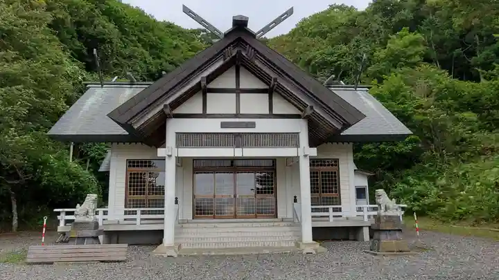 三石神社の本殿・本堂